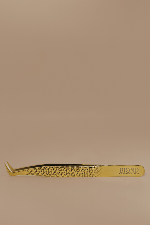 MONICA TWEEZER