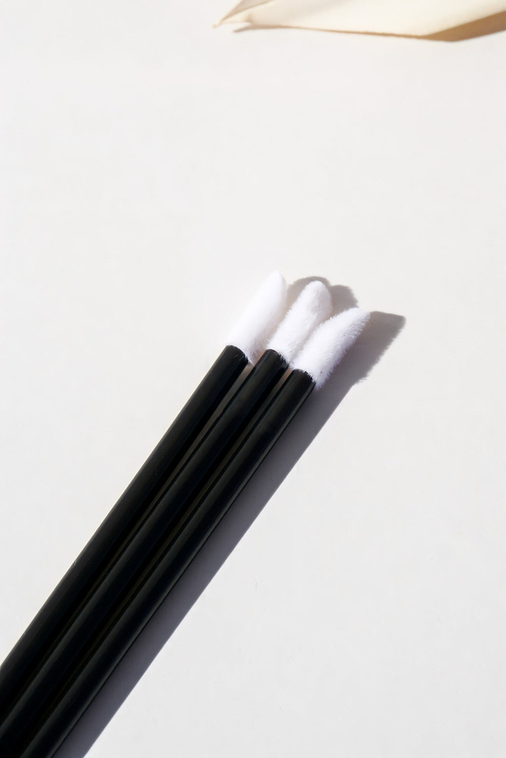 FLOCKED APPLICATORS