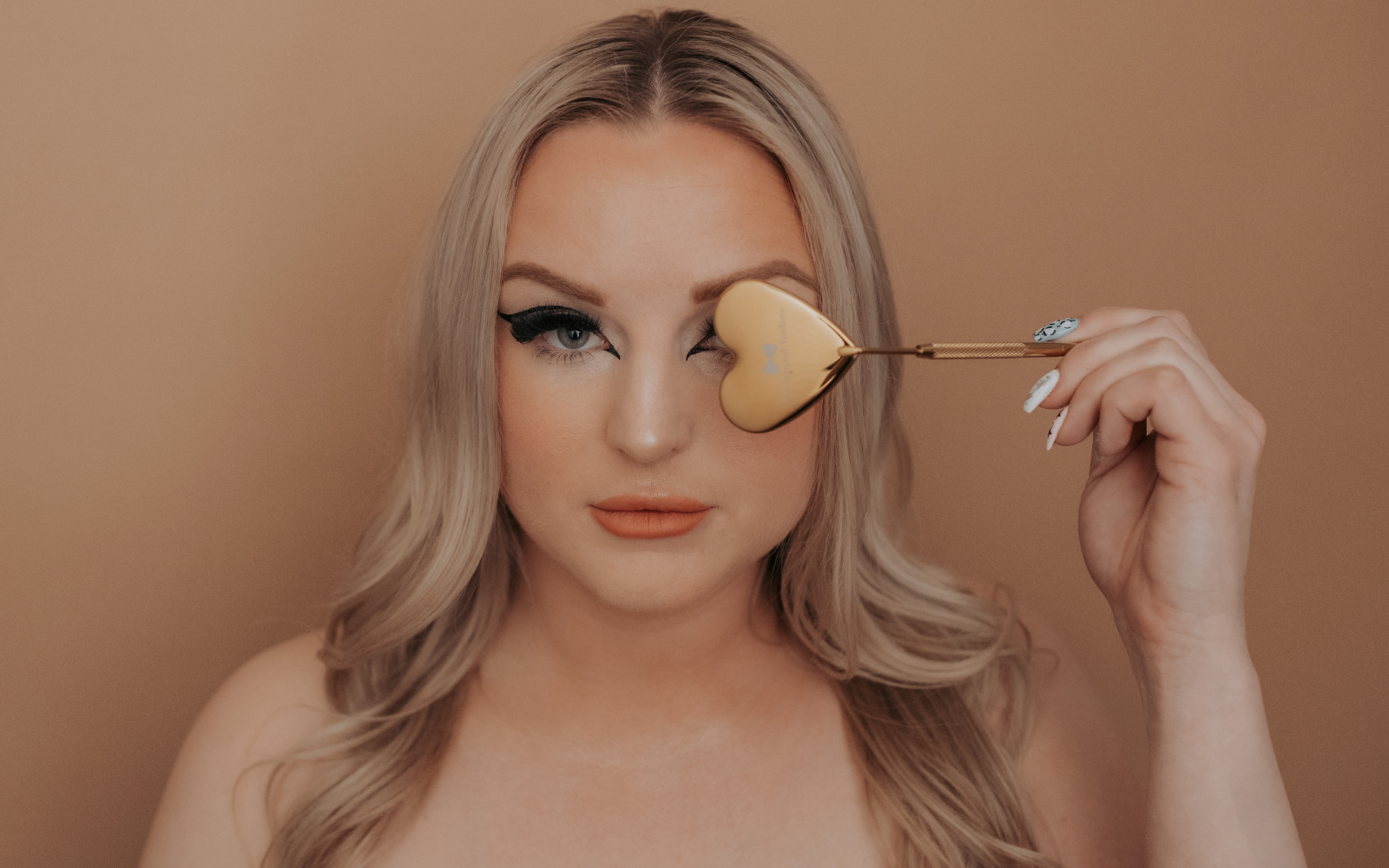 LASH ARTIST MIRROR
