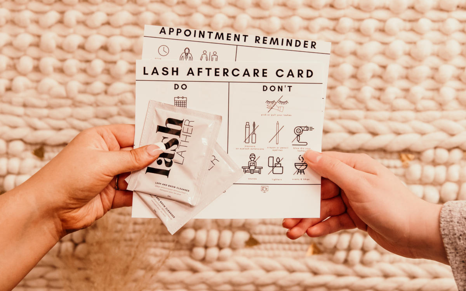 EYELASH EXTENSION AFTERCARE CARDS