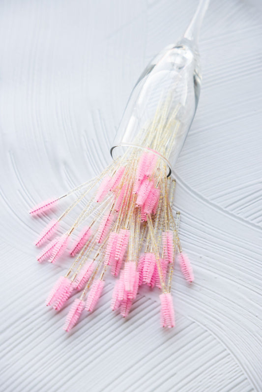 ACCESSORIES & MORE