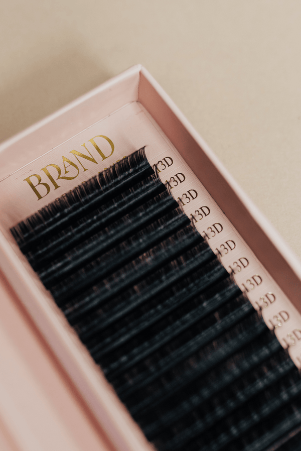 .10 LASHES