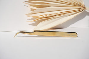 AUDREY TWEEZERS
