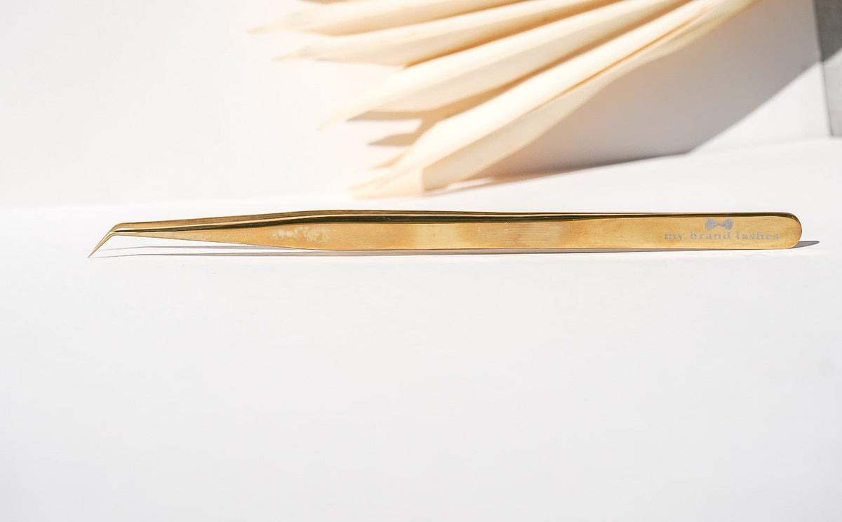 VALERIE LONG ISOLATION TWEEZERS My Brand Lashes